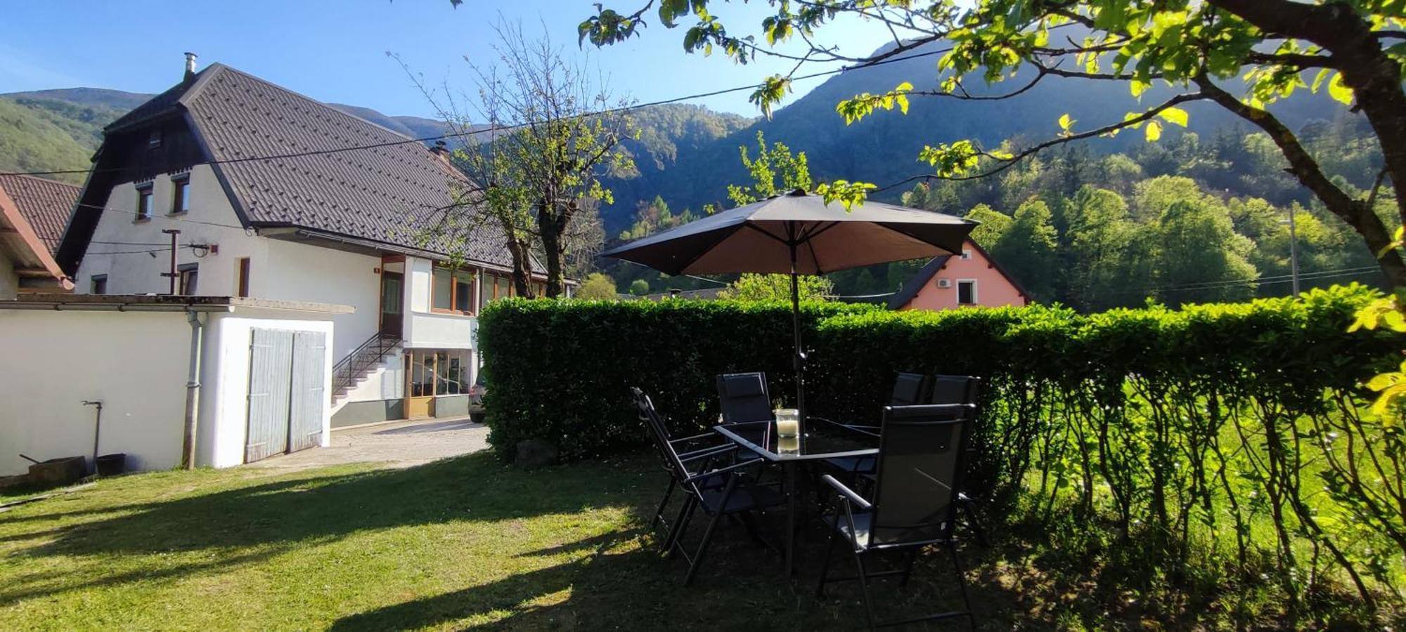 Apartma Soca Oasis Srpenica Exterior foto