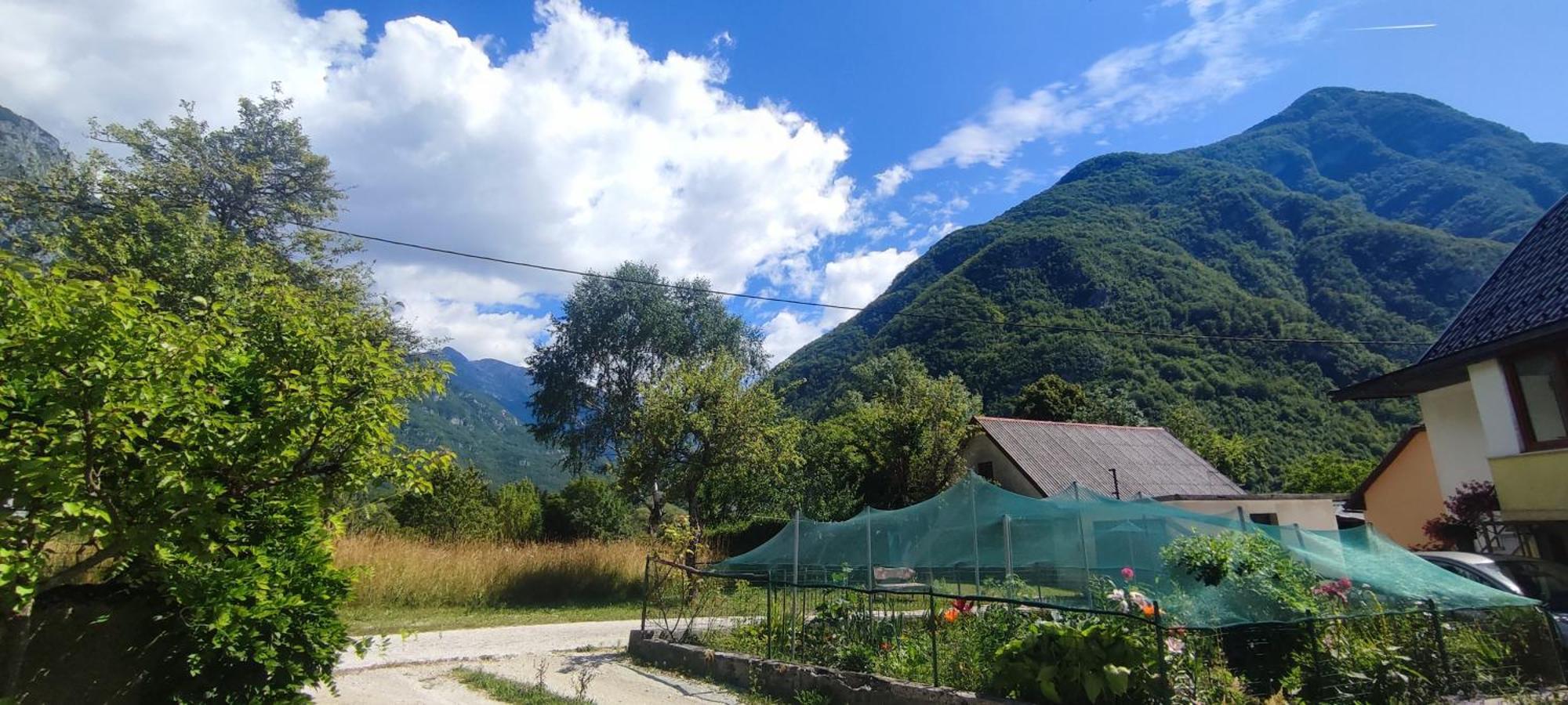 Apartma Soca Oasis Srpenica Exterior foto